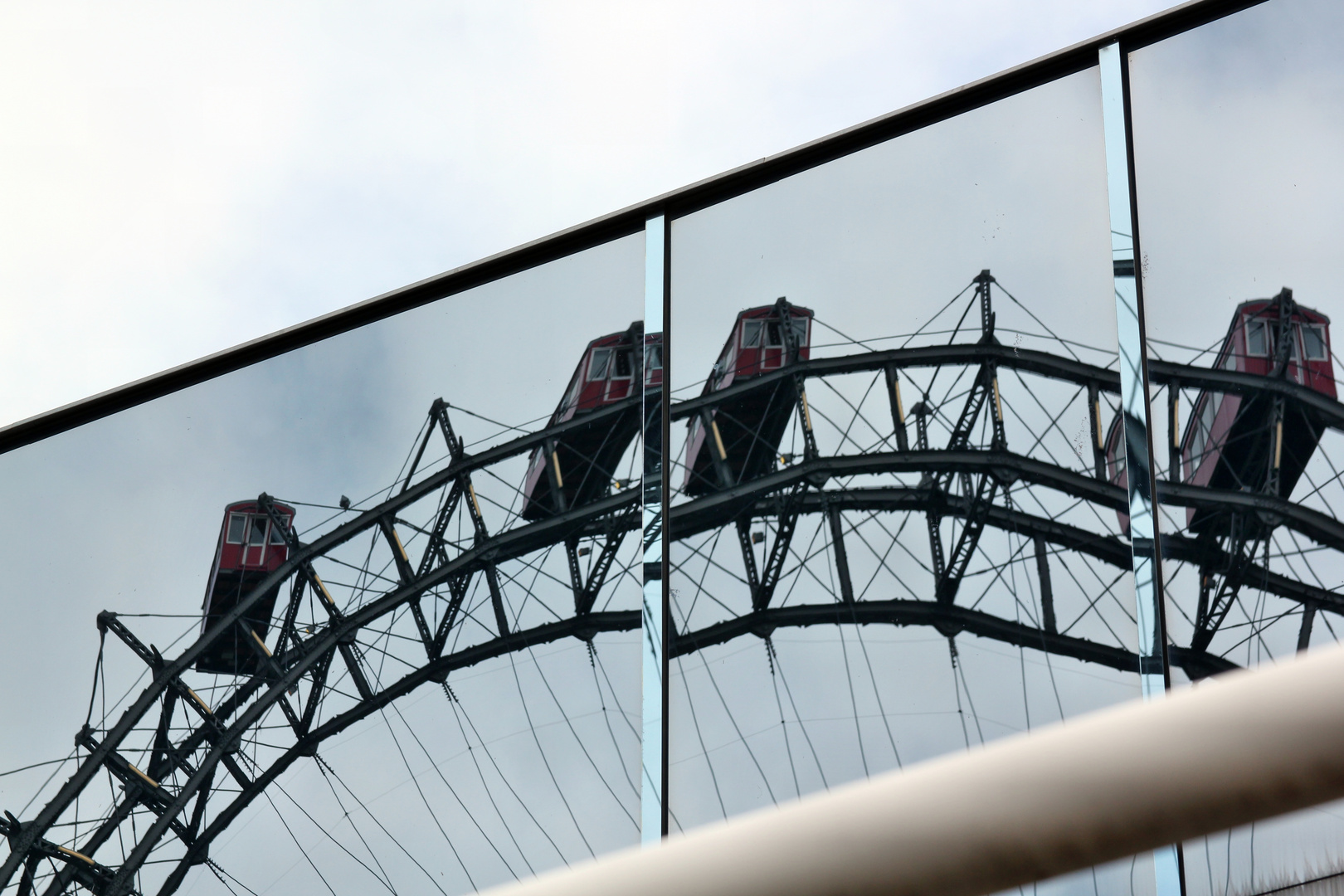 Spiegelung im Wiener Prater