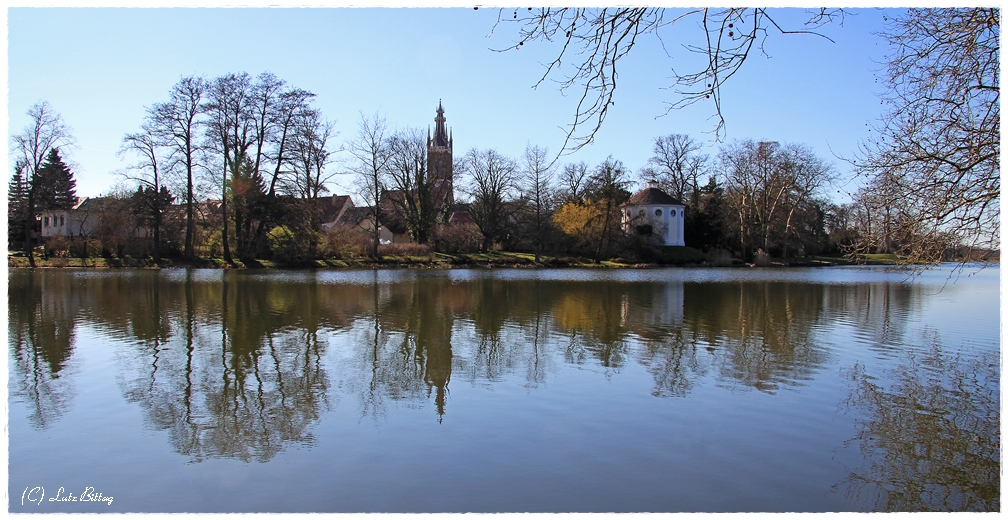 Spiegelung im Wörlitzer See