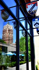 Spiegelung in der Universitätsbuchhandlung in New Haven