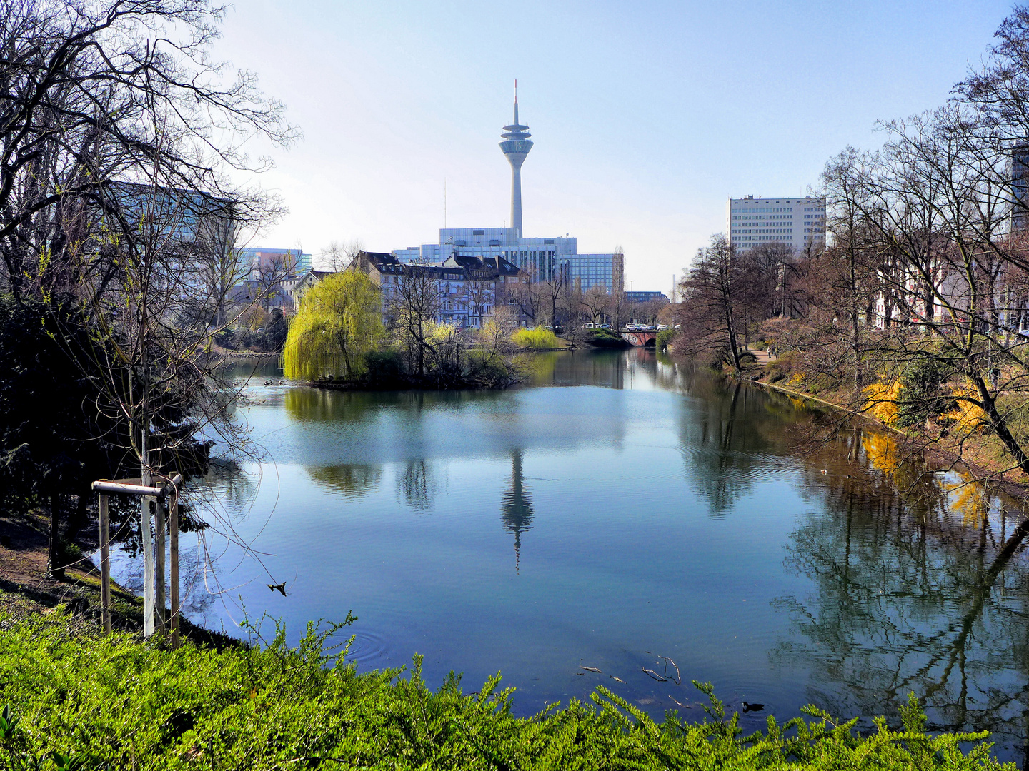 Spiegelung in Düsseldorf