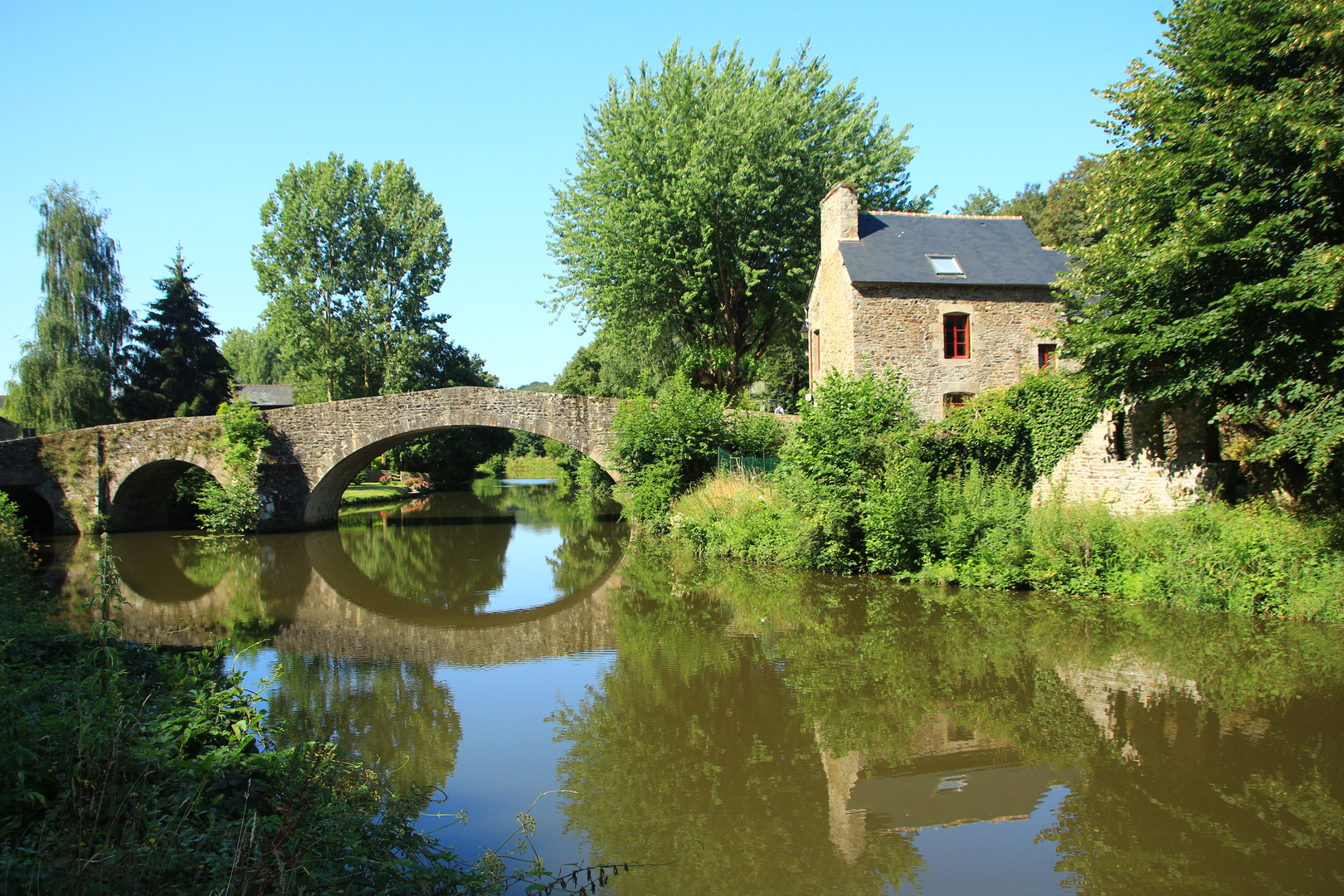 Spiegelung in Léhon