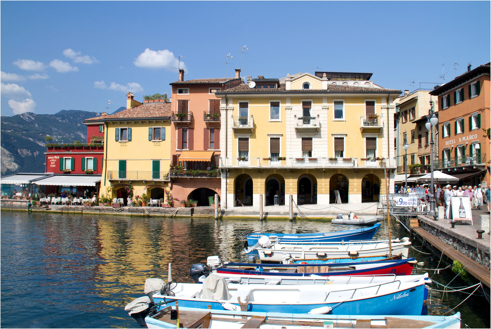 spiegelung in malcesine...