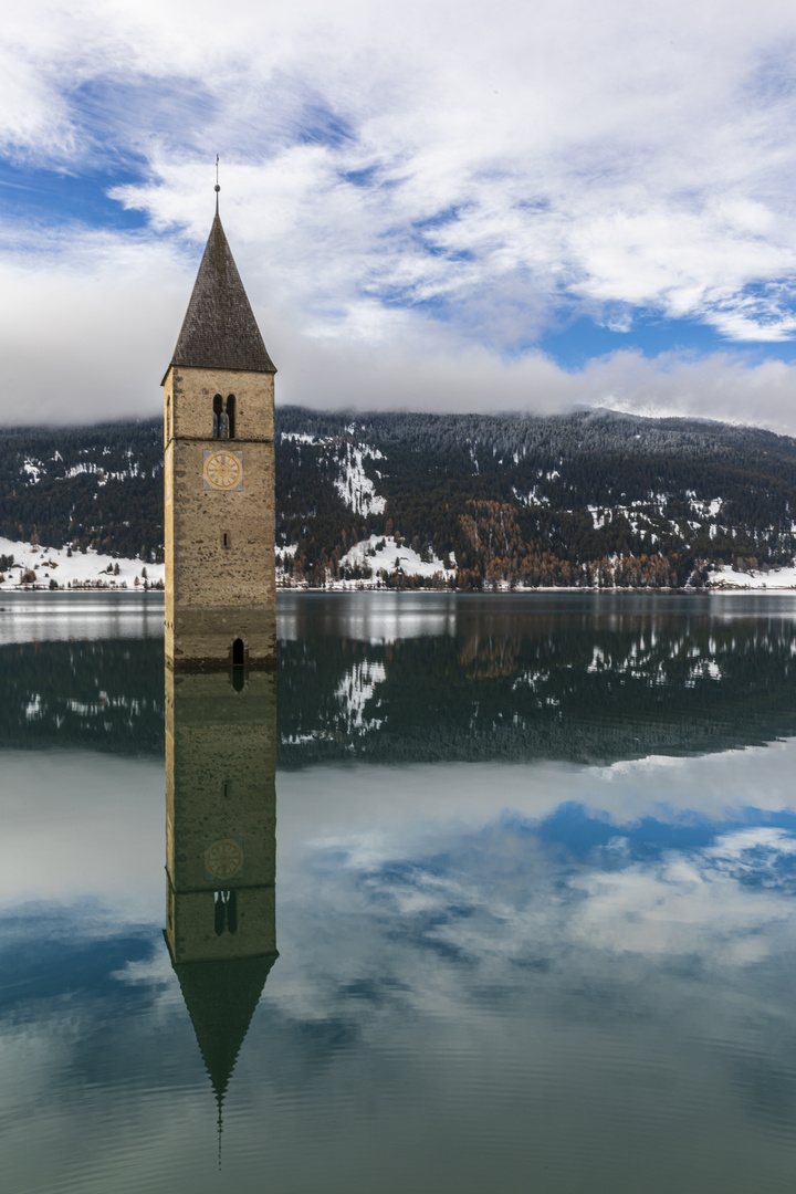 Spiegelung Kirchenspitz Reschen 2