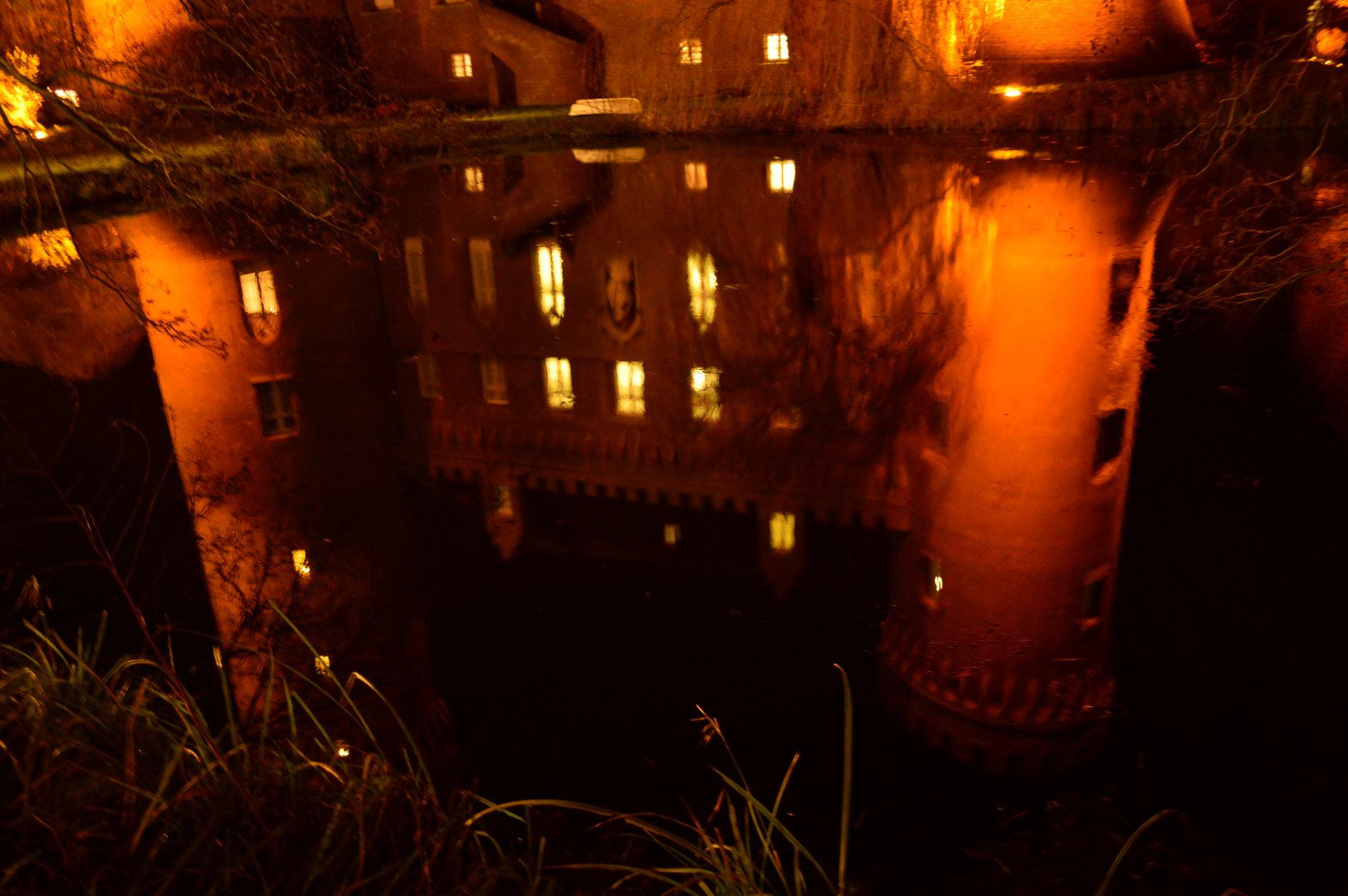 Spiegelung Schloss Moyland