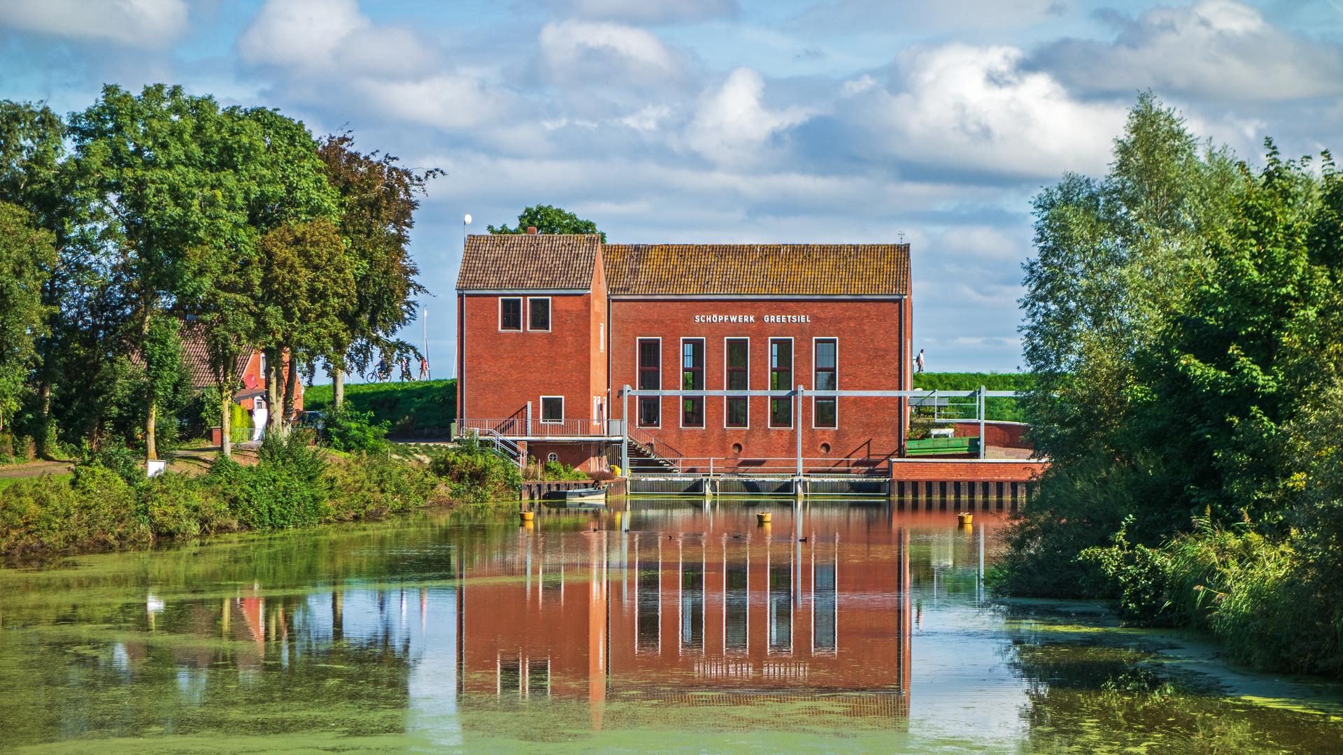 Spiegelung - Schöpfwerk Greetsiel