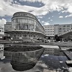 Spiegelung V4 Gebäude p30-24-fx +3Variantenfotos