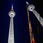 Spiegelung vom Fernsehturm - Berlin bei Nacht
