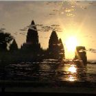 Spiegelung von Angkor Wat im Wasser