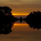 Spiegelung vor Sonnenaufgang