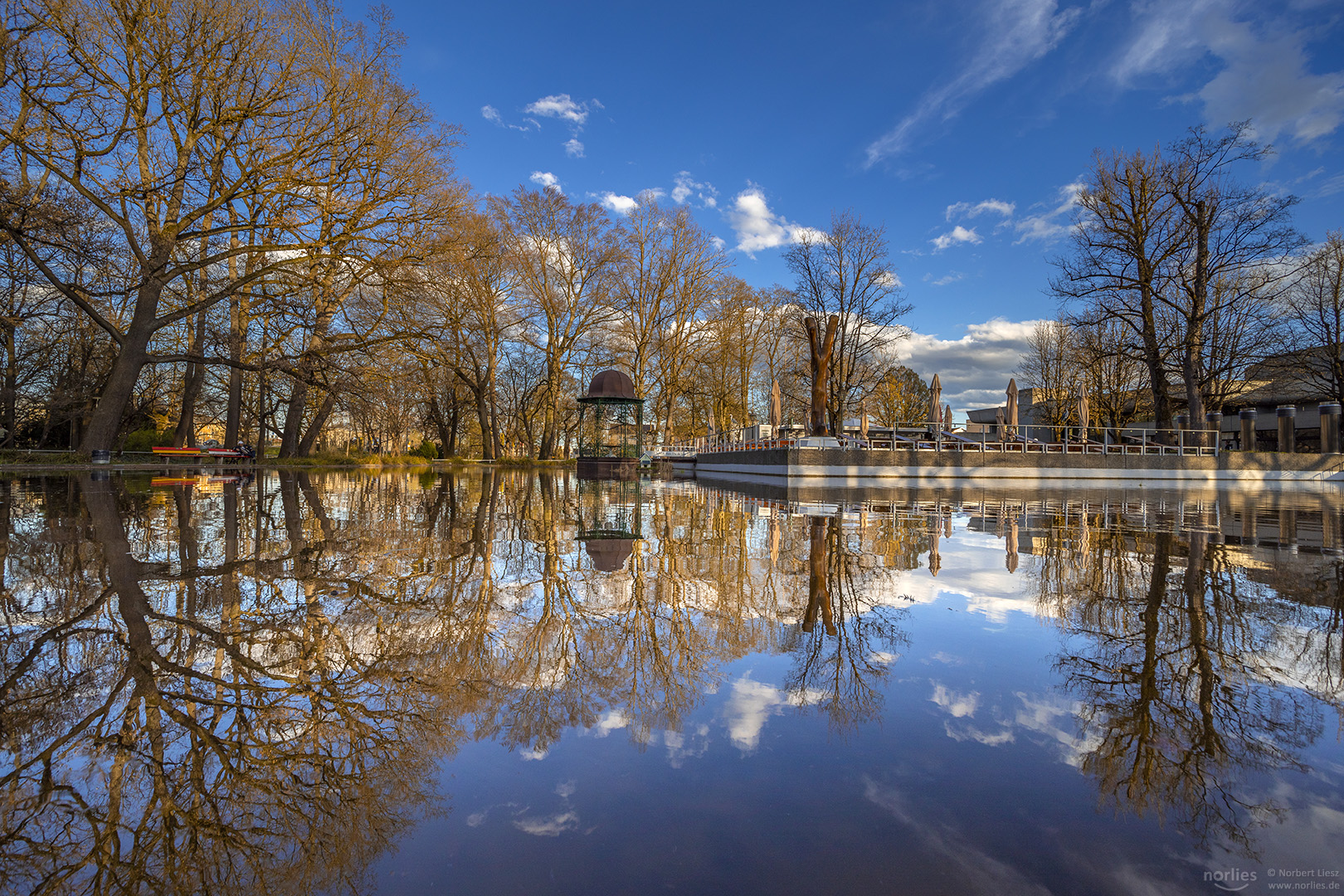 Spiegelung Wittelsbacher Park