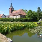 Spiegelungen im Dorfteich