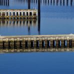 Spiegelungen im Hafen