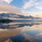 Spiegelungen im Kochelsee