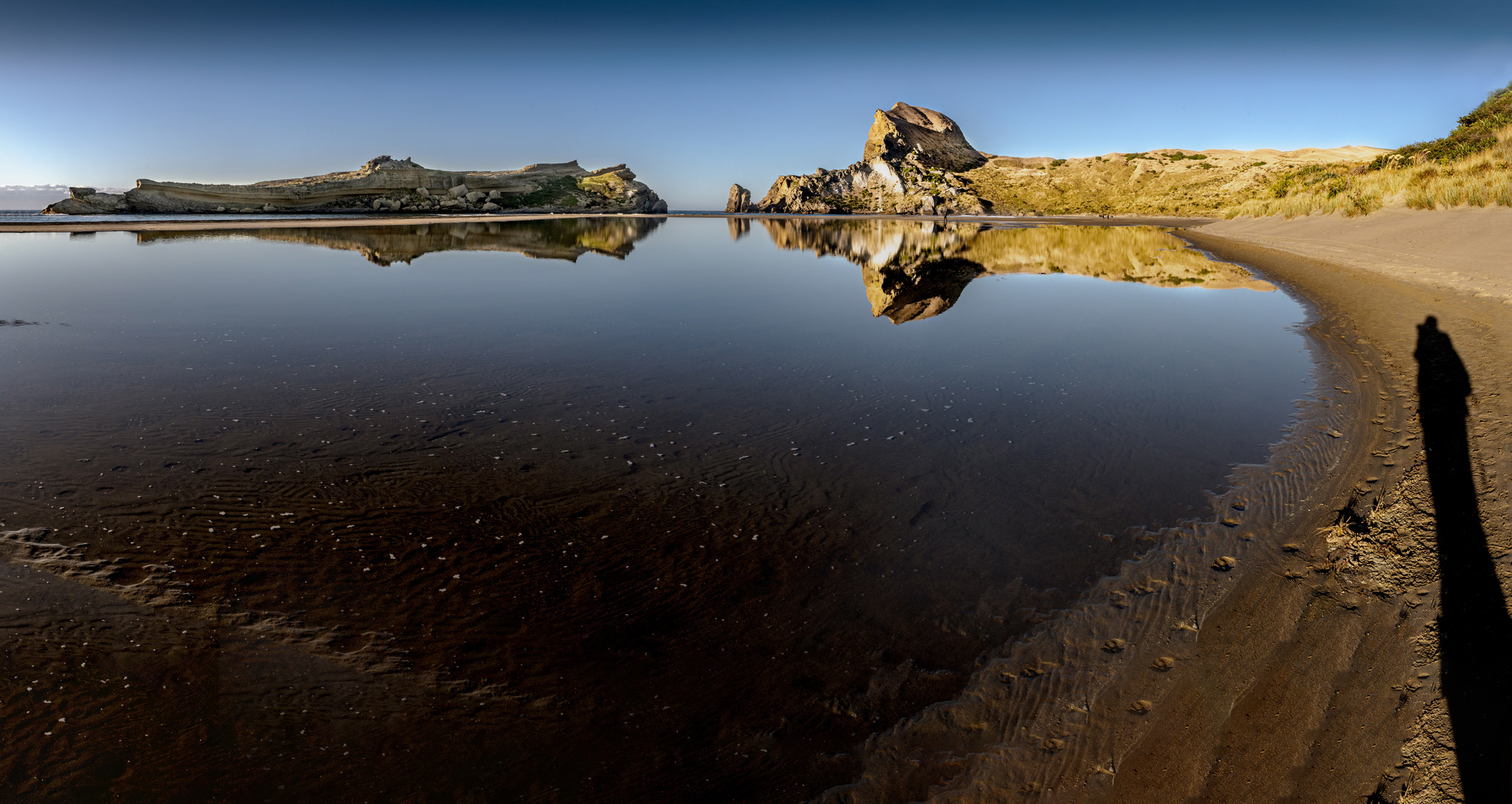 Spieglein, Spieglein ...... in Castle Point am frühen Morgen,