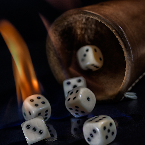 Spiel mit dem Feuer