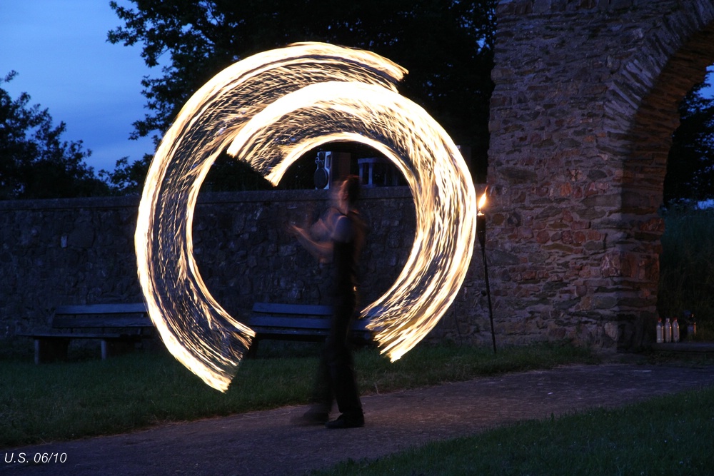 Spiel mit dem Feuer V