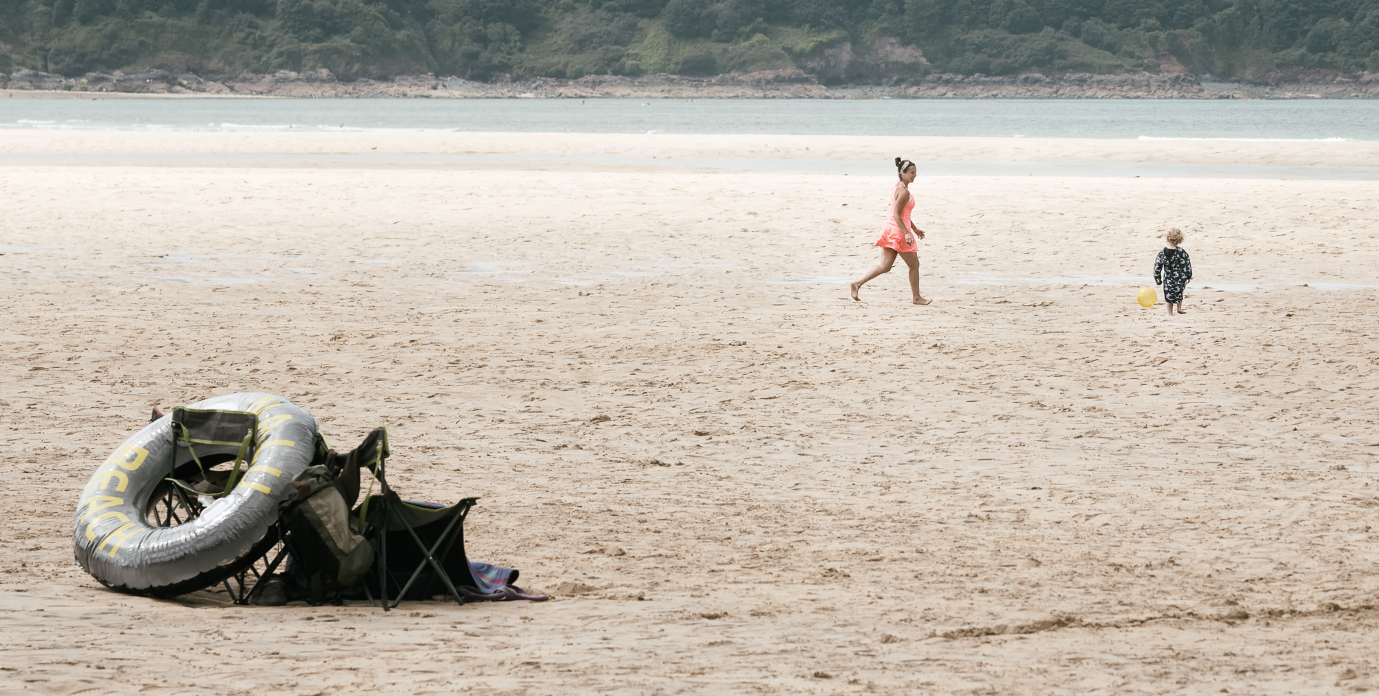 Spielen am Strand