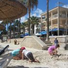 Spielen am Strand