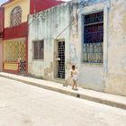 spielende Kinder auf kubas Straßen