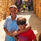 Spielende Kinder in den Straßen von Jerusalems Altstadt