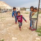 Spielende Kinder in Jordanien