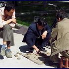 Spielende Männer in China