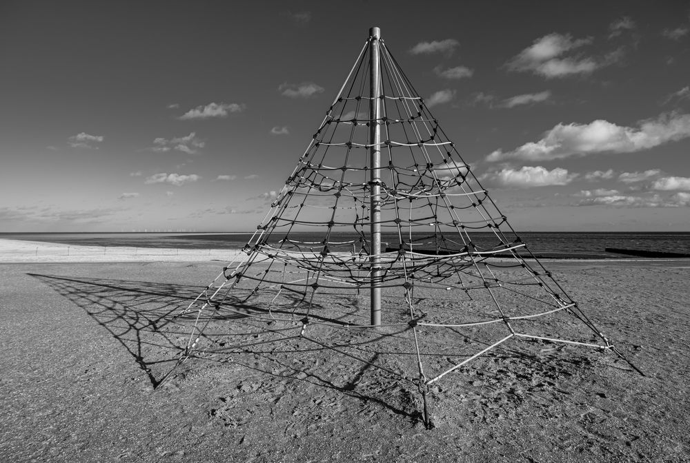 Spielgerät am Strand