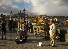 Spielpause - Karlsbrücke Prag