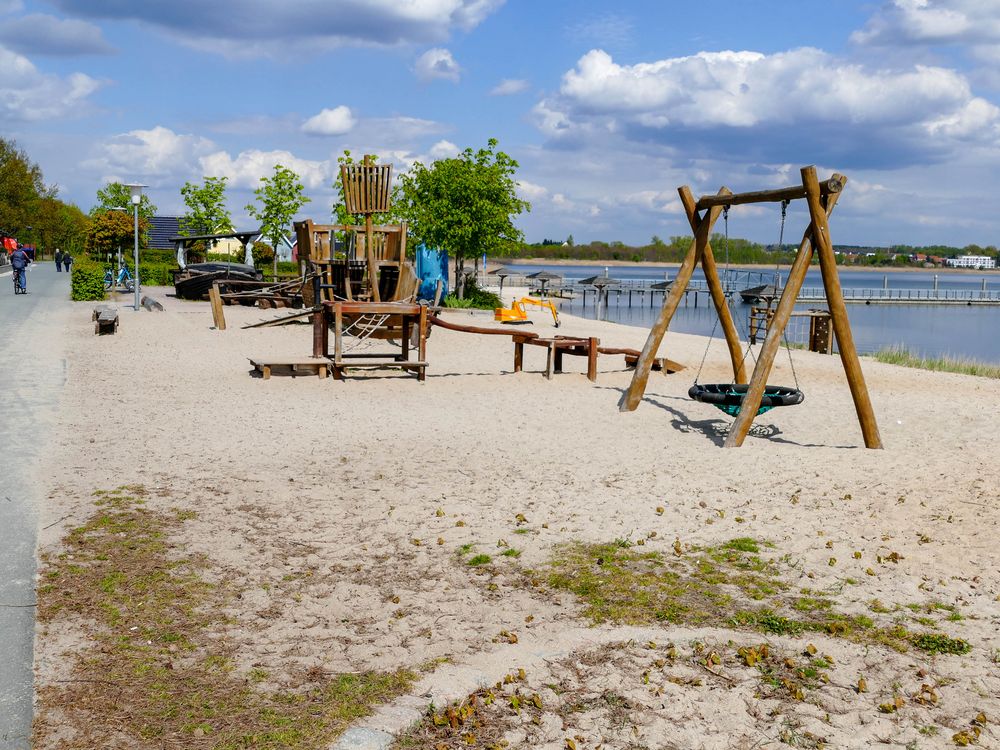 Spielplatz an der Goitzsche bei Bitterfeld 