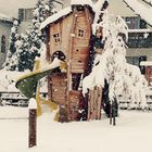 Spielplatz im Schnee