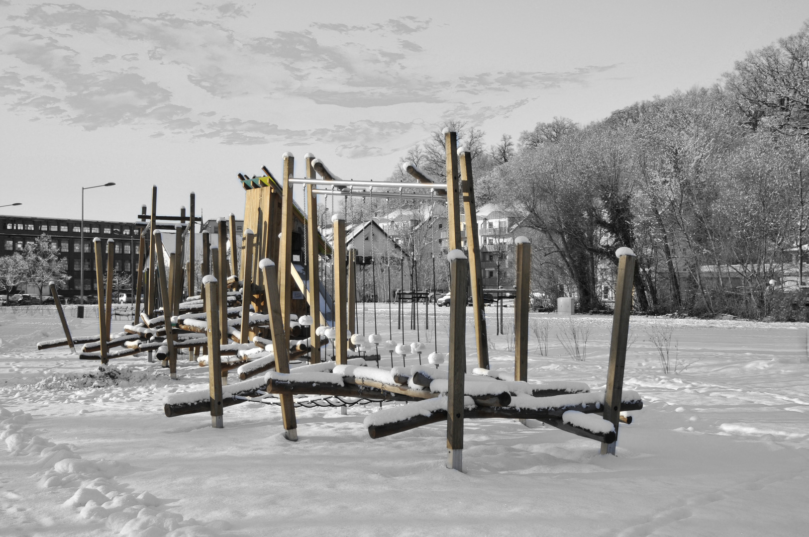 Spielplatz im Schnee