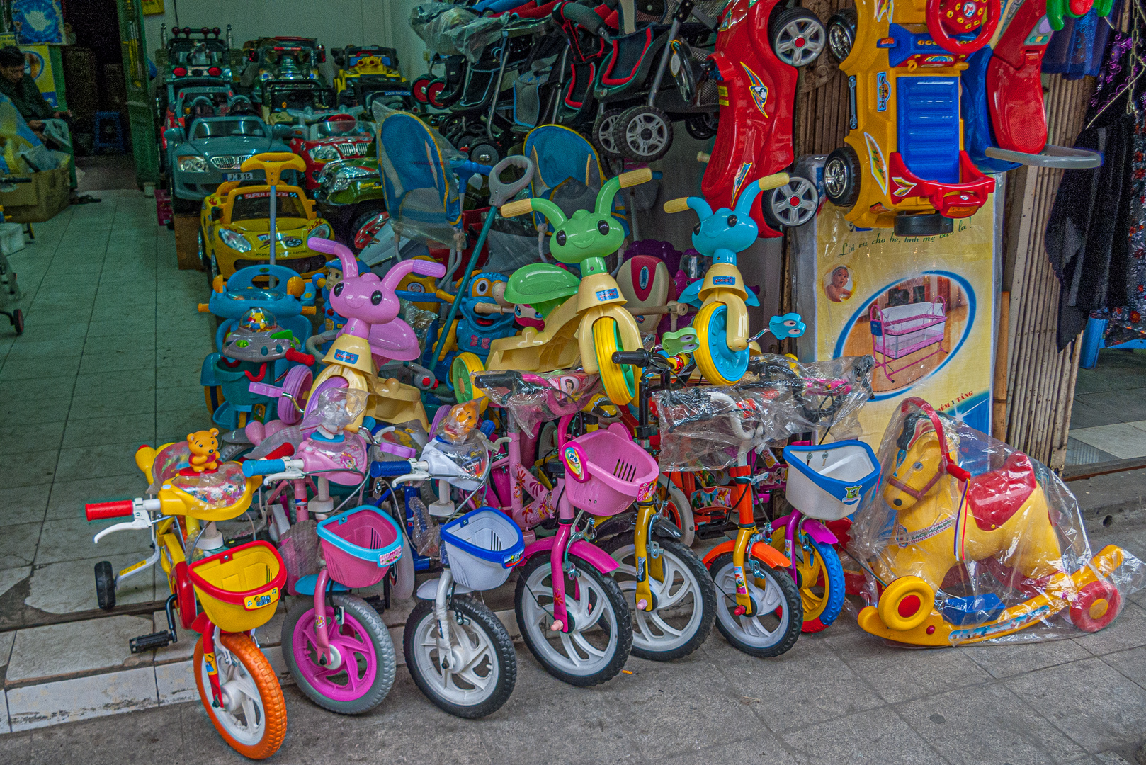 Spielzeugladen in Hanoi