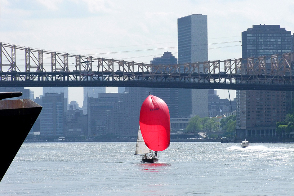 SPINNAKER 1 (New York City)