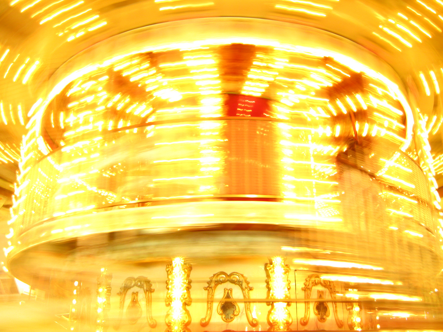 Spinning Lights in a Merry Go Round