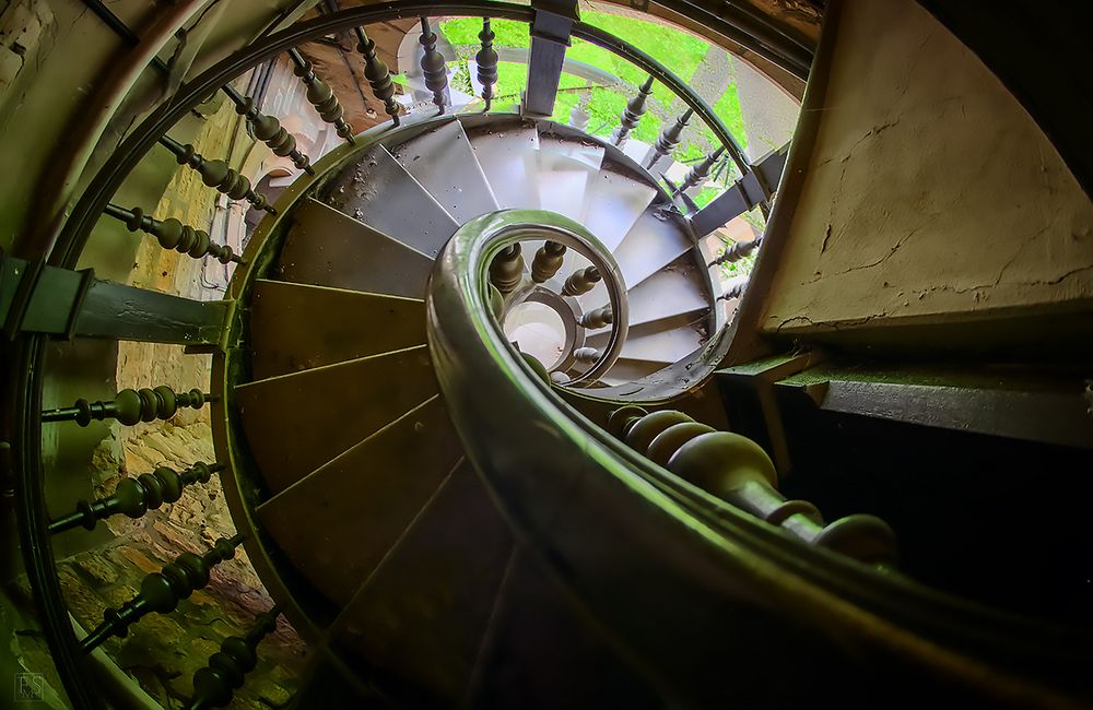 Spiral Staircase 1