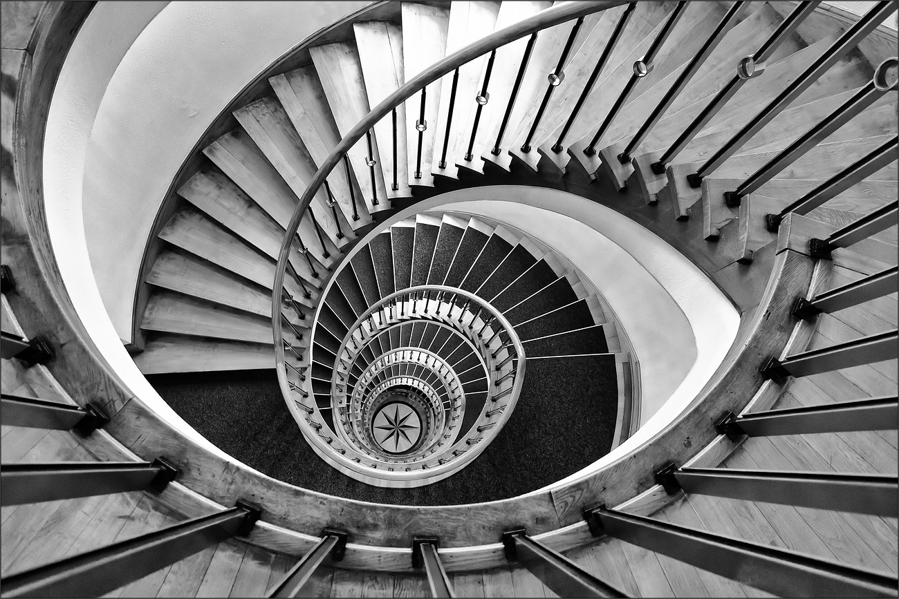 * Spiral-treppe *