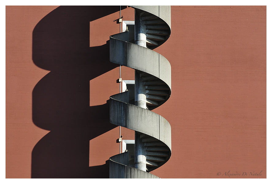 - Spiraltreppe II -