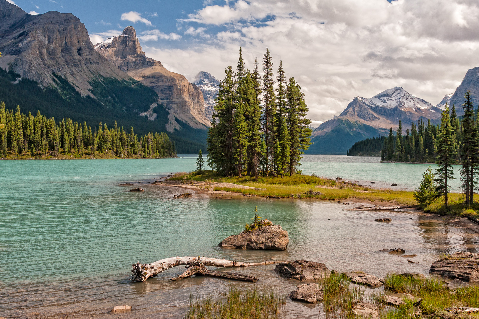 Spirit Island, Maligne Lake