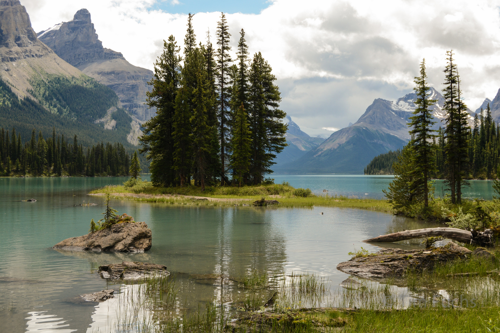 Spirit Island Maligne Lake