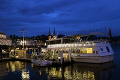 Spirit of Lucerne im Weihnachtsgewand ...