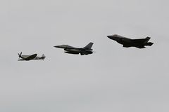 Spitfire, F-16, F-35