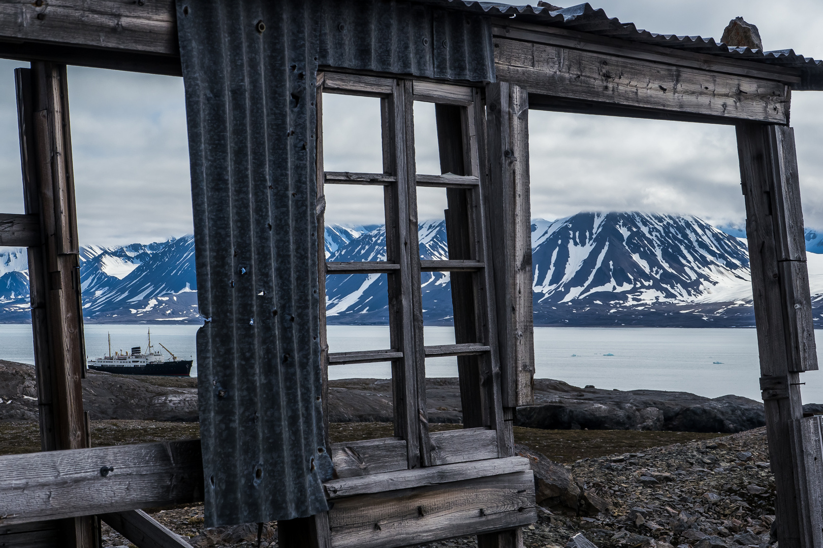 Spitzbergen [14]