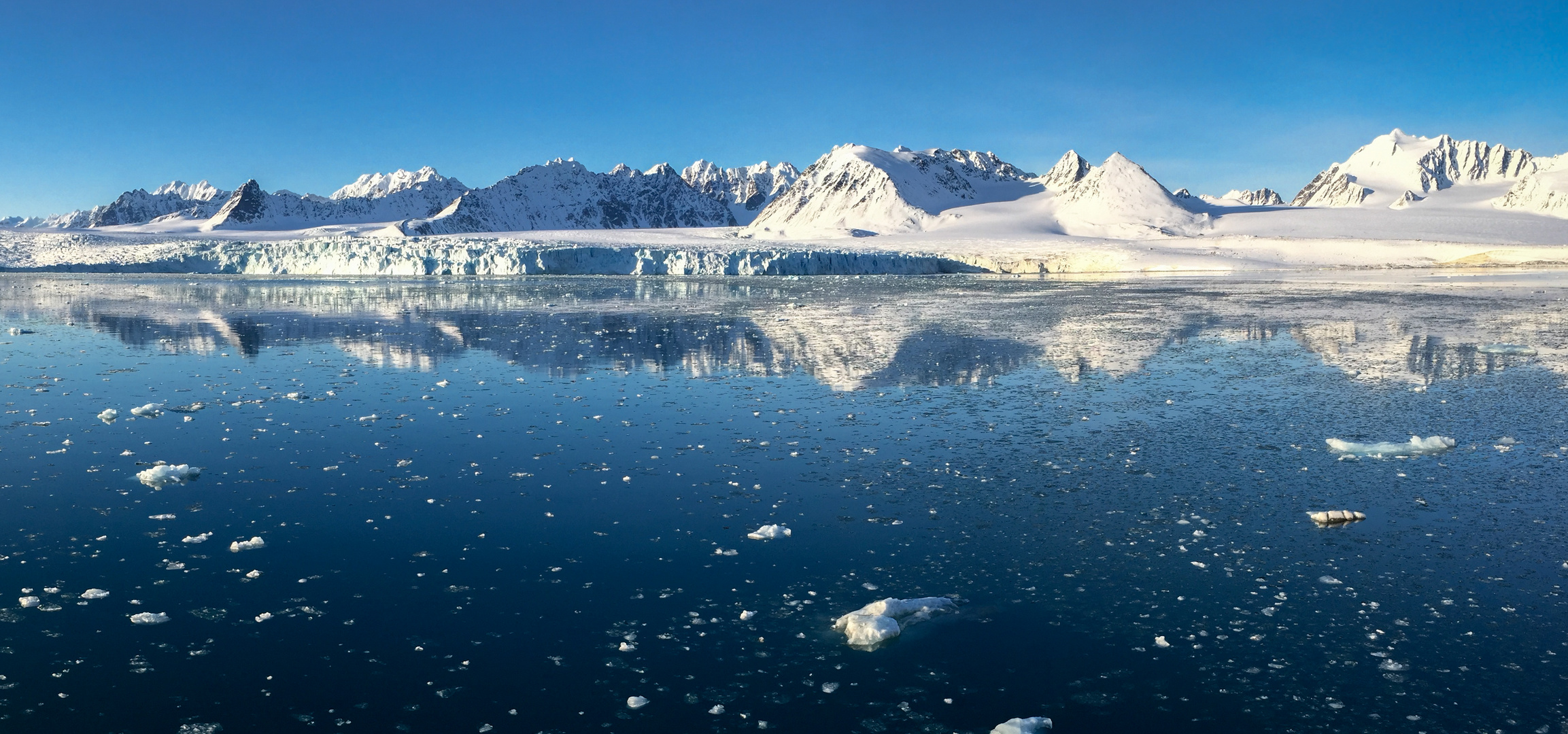 Spitzbergen - 80° Nord