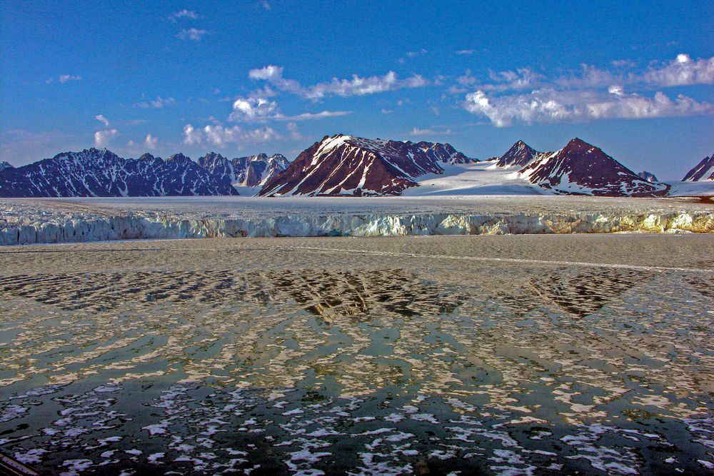 SPITZBERGEN Lilliehoeoekfjord