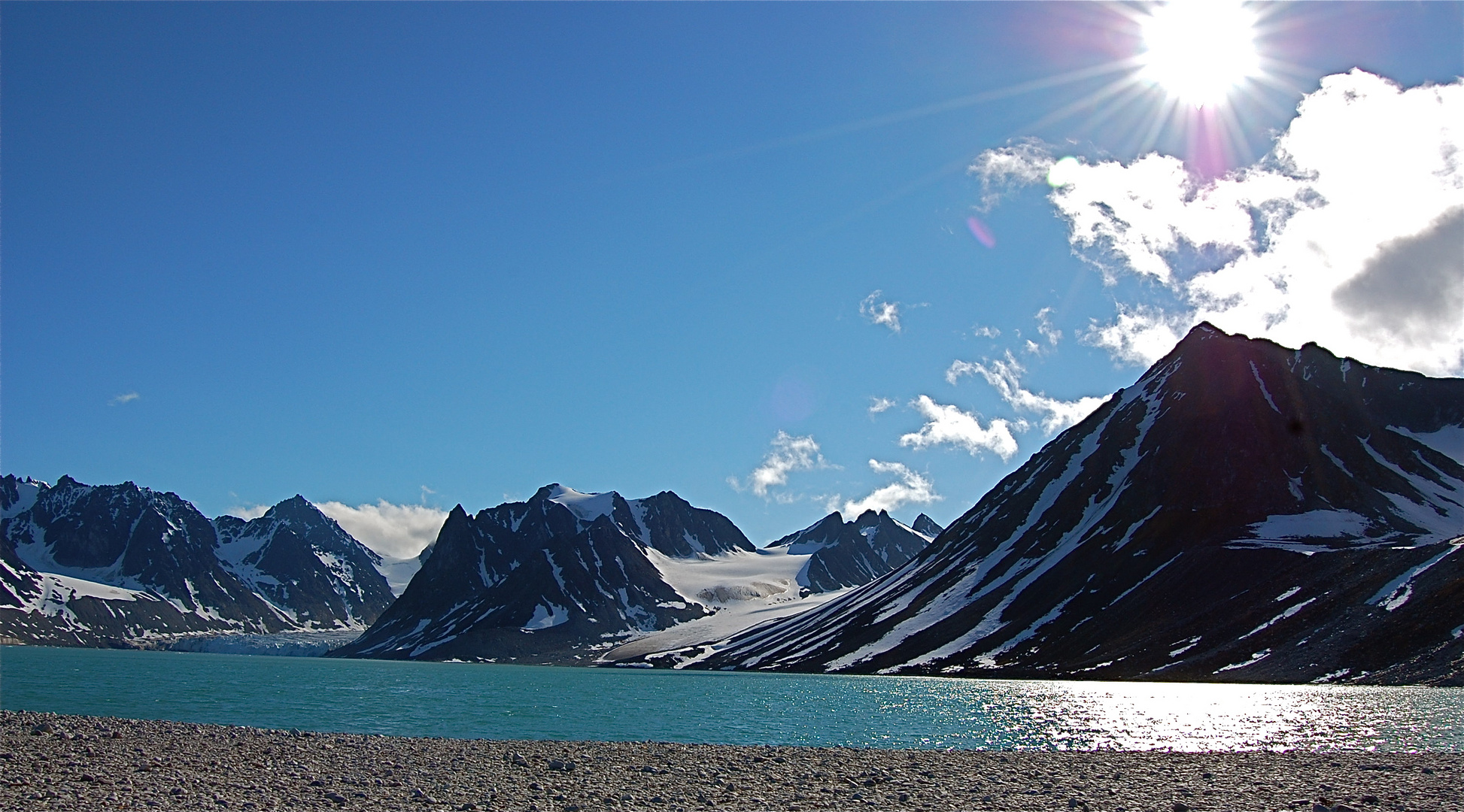 Spitzbergen: Mittsommernacht am Magdalenen-Fjord