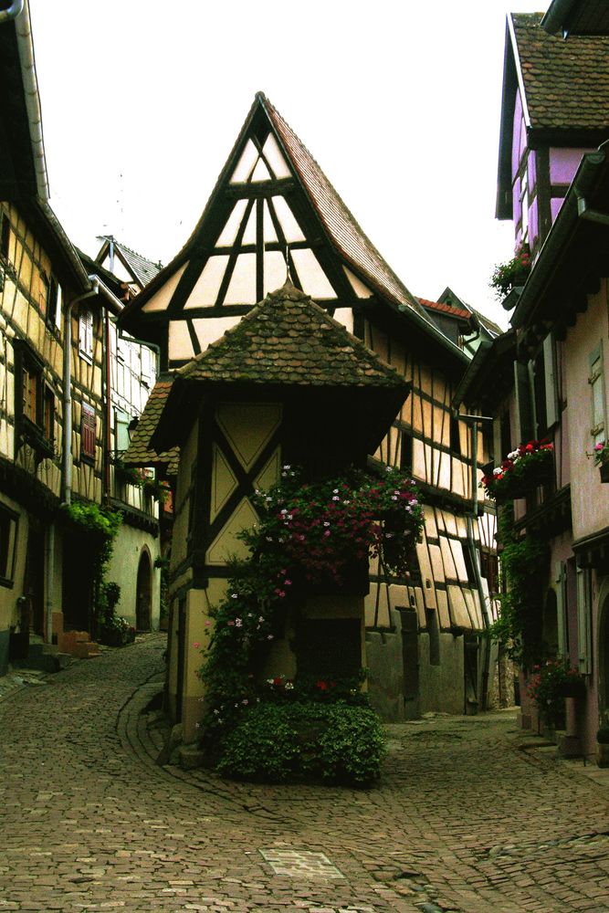 Spitzhäuschen in der Altstadt von Eguisheim