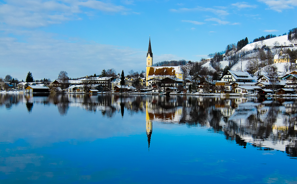 Spitzingsee Tour mit Blick auf den Schliersee (Bayern)