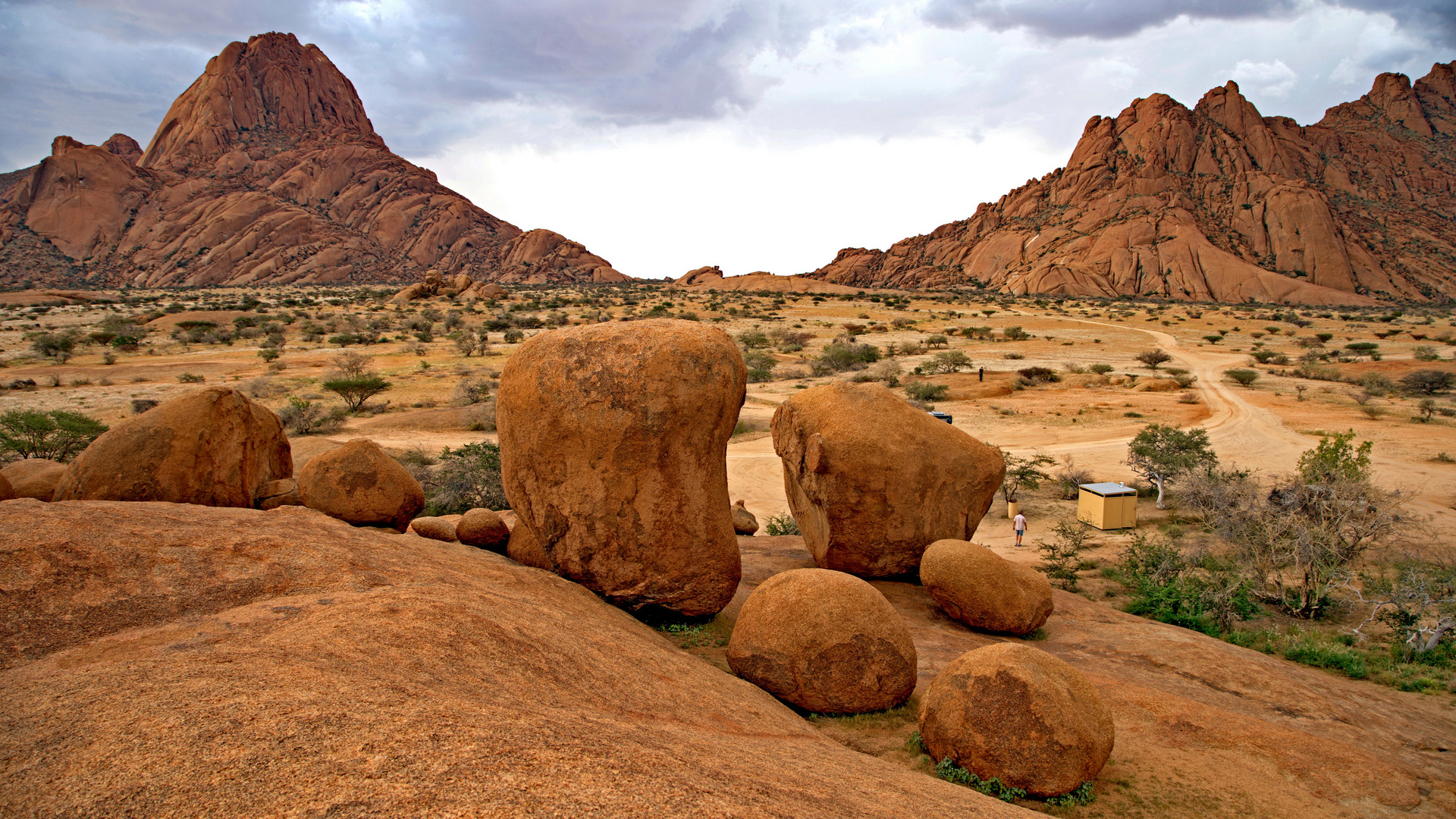 Spitzkoppe / Namibia  ... riesige Steine