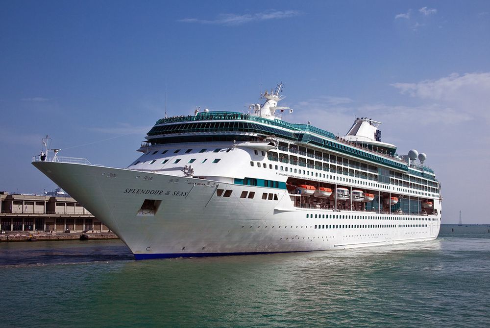 SPLENDOUR of the Seas