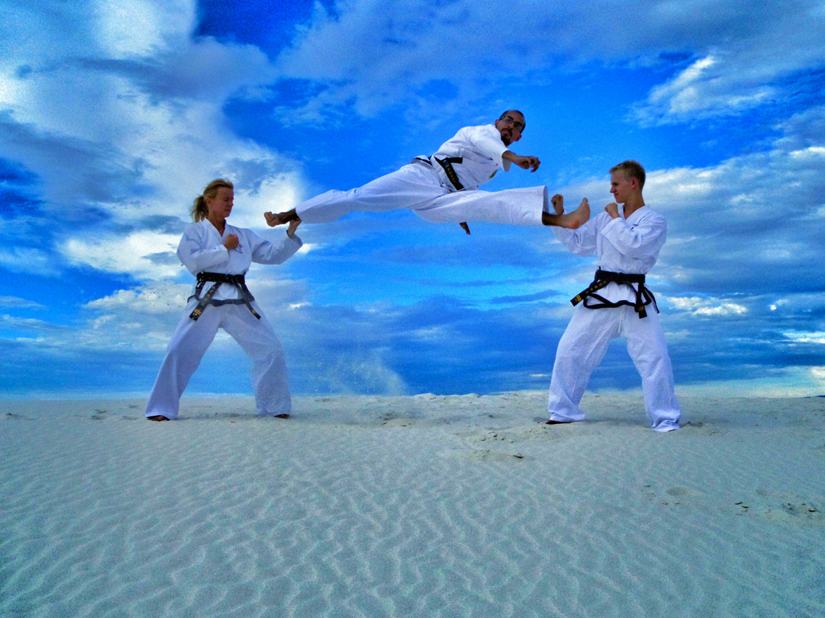 Splitkick in White Sands